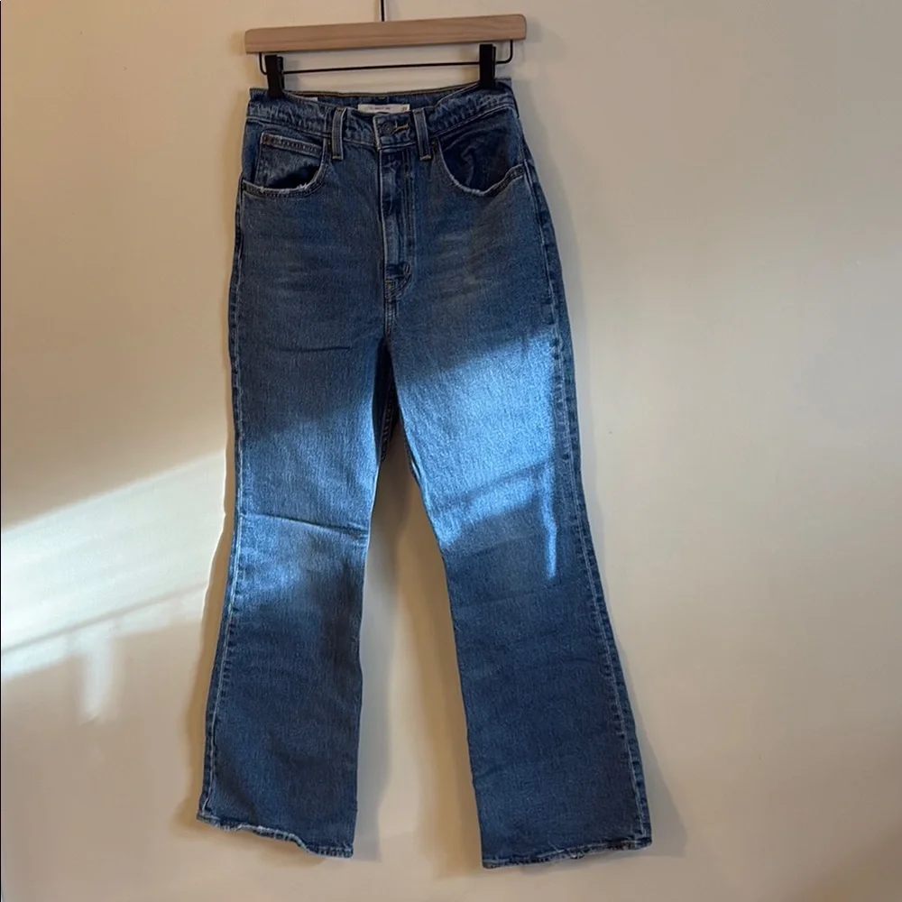 Levi’s 70’s High Rise Flare Jeans - Picture 7 of 12